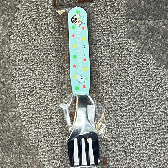 Crayon Shin-Chan Shinnosuke Shiro Fork Officially Licensed Japan Exclusive Anime - Picture 1 of 7